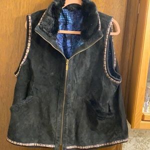 Women’s Suede Reversible Vest SIZE 1X By KOOS of Course EUC Like new
